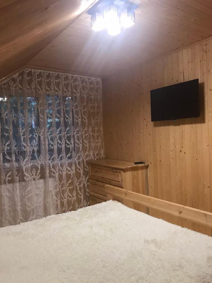 Ялинка Villa Migovo Bagian luar foto